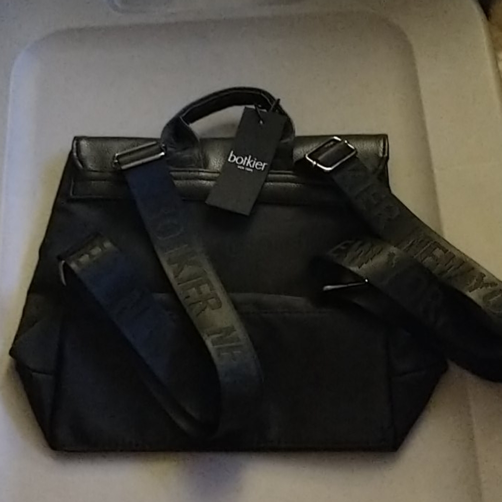 Botkier backpack - Picture 2 of 2